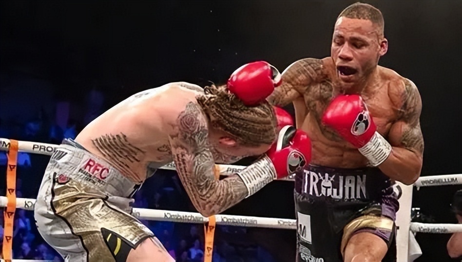 闷响, On, 手肘 闷响, On, 手肘