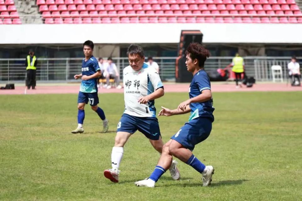 max, https, RtwU max, https, RtwU