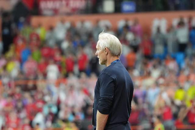 连续的惨败, 但目前为止 连续的惨败, 但目前为止