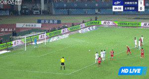 阿奇姆彭左, 横敲 阿奇姆彭左, 横敲