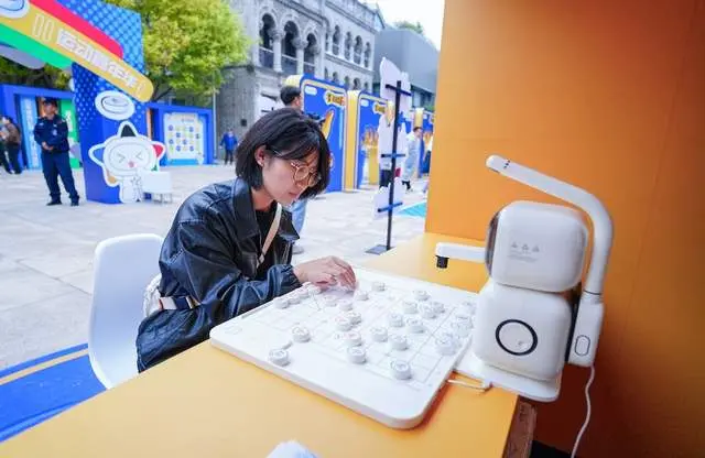 artic, 王争霸赛圆