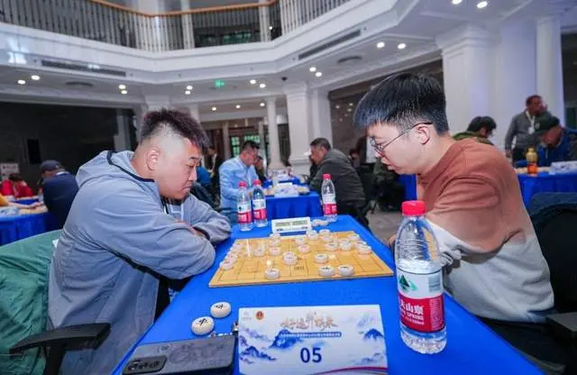 为首都市民, 代的传承与